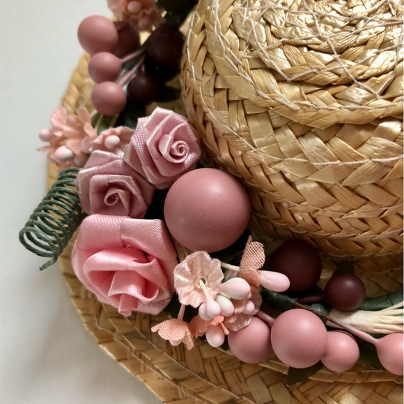 victorian flower wreaths Satin ribbon roses, pinks & green 5 1/2" Set of 2 &hat - Picture 7 of 15